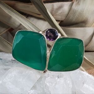 Vintage SILVER 925 RING LARGE GREEN CHALCEDONY STONE
